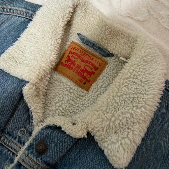 Levi's Blue Denim Sherpa Jacket - Picture 2 of 3